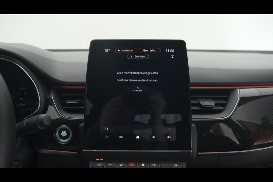 Renault Arkana 1.6 E-Tech Hybrid 145 R.S. Line | Camera | Cruise Control Adaptief | Dodehoekdetectie | Apple Carplay | Stoelverwarming