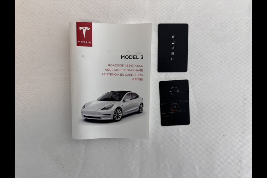 Tesla Model 3 Standard RWD Plus 60 kWh [ 3-Fase ] *PANO | AUTO-PILOT | NAPPA-LEATHER | KEYLESS | FULL-LED | MEMORY-PACK | SURROUND-VIEW | DAB | APP-CONNECT | DIGI-COCKPIT | LANE-ASSIST | TOWBAR | COMFORT-SEATS | 18"ALU*