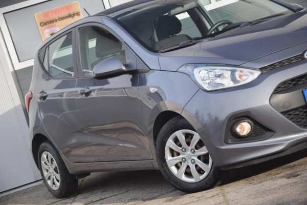 Hyundai i10 1.0i i-Motion Comfort 2e eigenaar! NL auto / NAP /