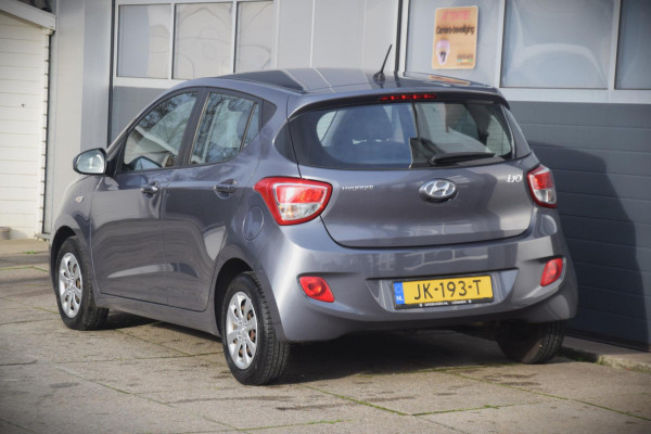 Hyundai i10 1.0i i-Motion Comfort 2e eigenaar! NL auto / NAP /