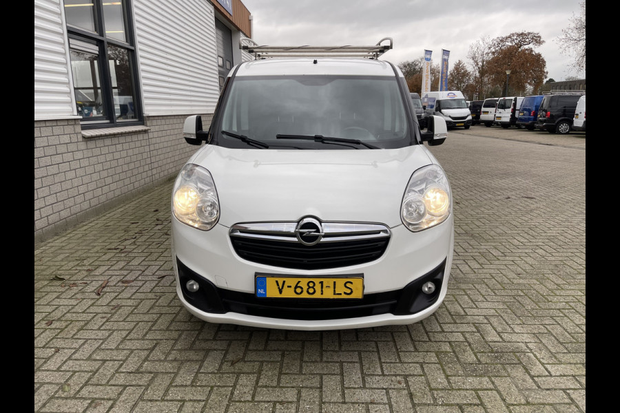 Opel Combo 1.6 CDTi 105pk L2H1 Sport / rijklaar € 7950 ex btw / lease vanaf € 145 / euro 6 diesel / airco / cruise / stoelverwarming / imper1al / laadruimte beveiliging !