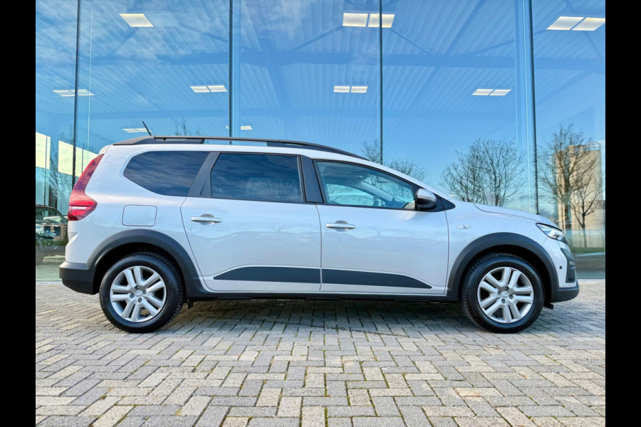 Dacia Jogger 1.0 TCe 110pk Comfort CarPlay, Trekhaak, Nieuwstaat