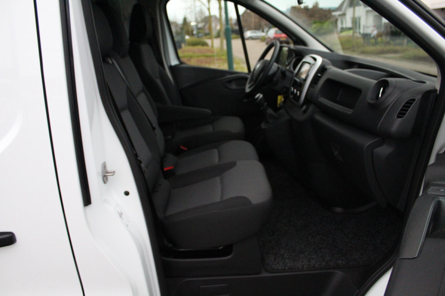 Renault Trafic 1.6 dCi 95PK Euro6 T27 L1 Comfort ✓ 3-zits ✓ airco ✓ navigatie ✓ cruise control