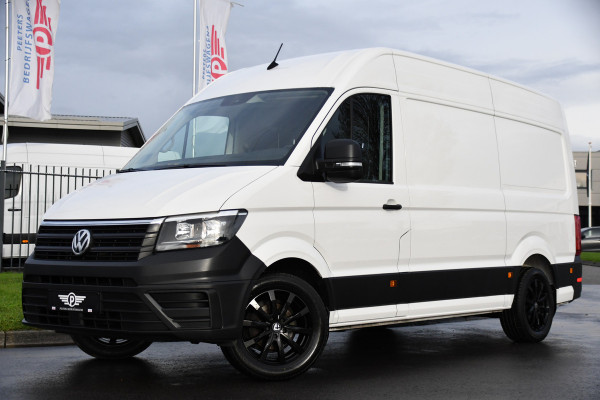 Volkswagen Crafter 35 2.0 TDI L3H3 PB Edition Camera, Cruise, Automaat, 177PK, Carplay, Multimedia,  Trekhaak, UNIEK!