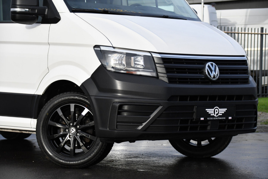 Volkswagen Crafter 35 2.0 TDI L3H3 PB Edition Camera, Cruise, Automaat, 177PK, Carplay, Multimedia,  Trekhaak, UNIEK!