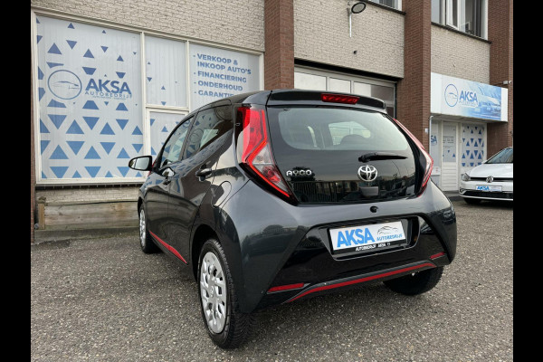 Toyota Aygo 1.0 VVT-i x-play 72pk Automaat/Camera/CarPlay/Garantie/Bluetooth/