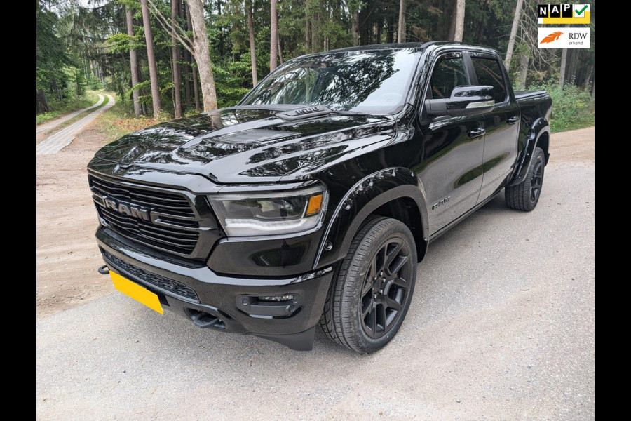 Dodge Ram 1500 Larami Black Edition 5.7 V8 4x4 Crew Cab LPG onderbouw