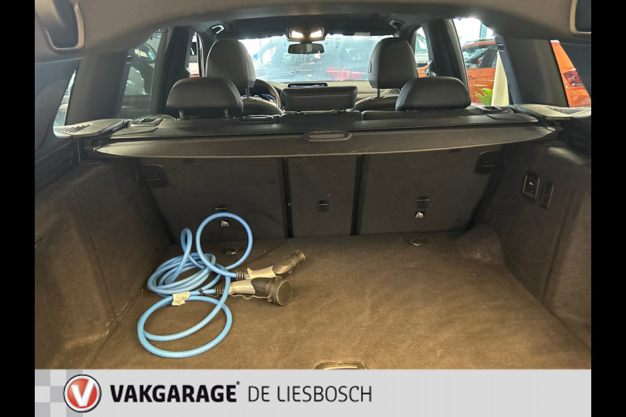 BMW X3 XDrive30e High Executive / M-pakket / pano / leer / camera / Harman kardon