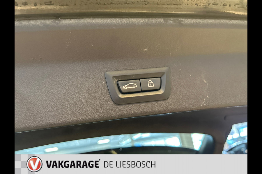 BMW X3 XDrive30e High Executive / M-pakket / pano / leer / camera / Harman kardon