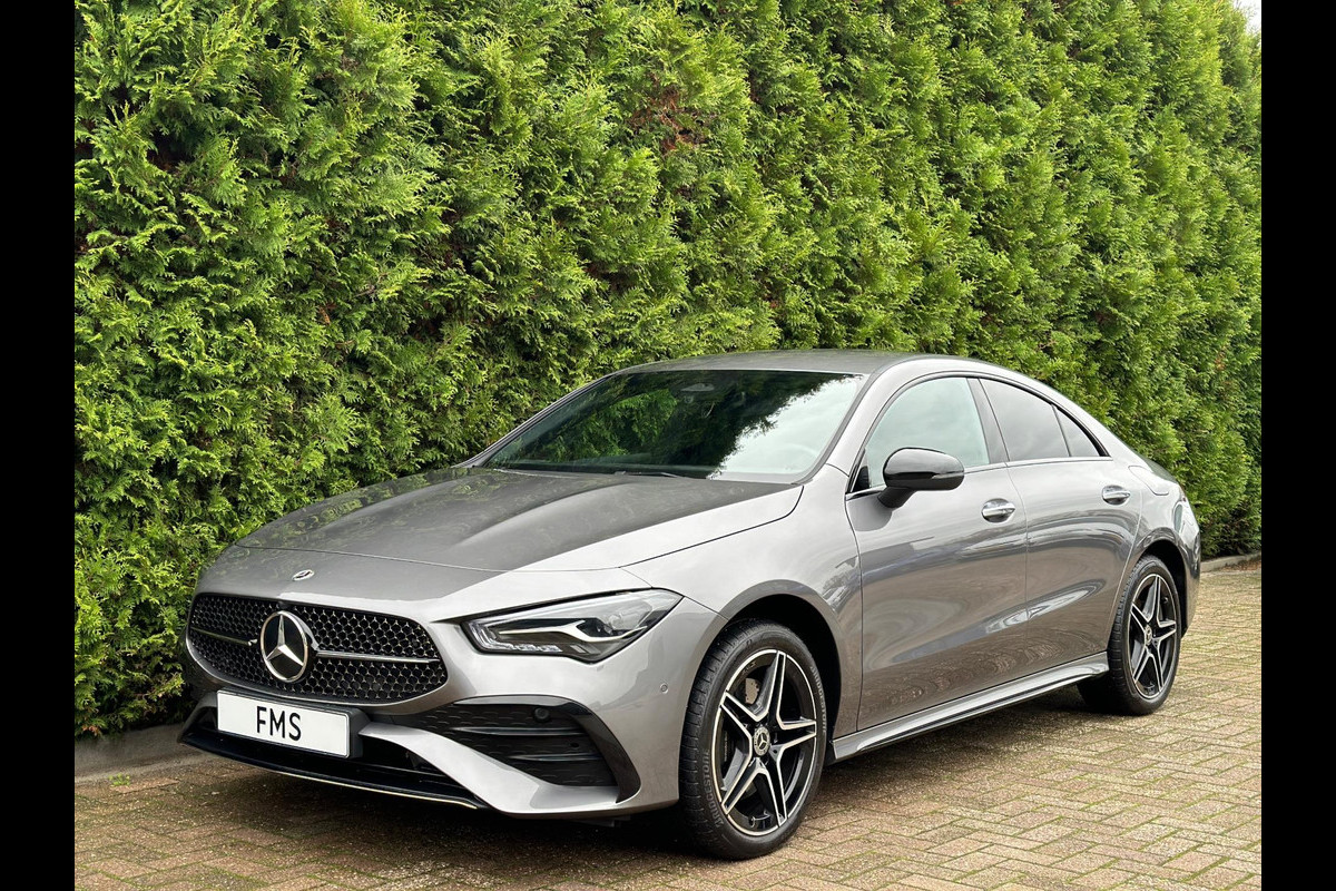 Mercedes-Benz CLA-Klasse 250 e AMG Line CarPlay Facelift