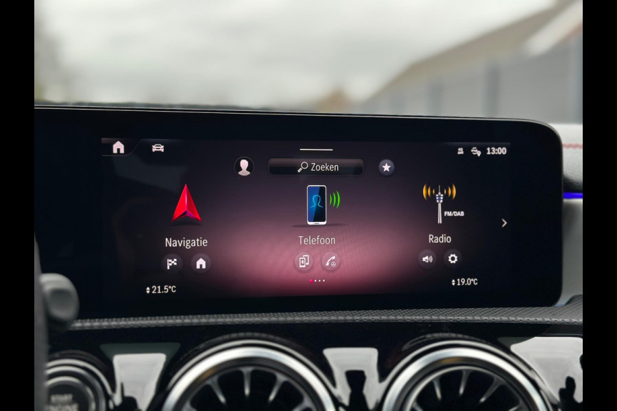 Mercedes-Benz CLA-Klasse 250 e AMG Line CarPlay Facelift