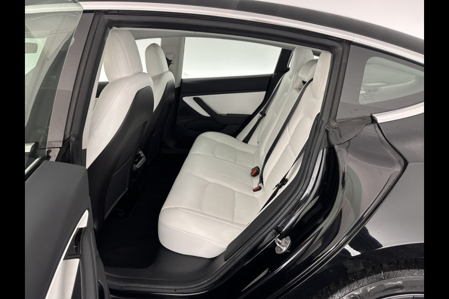 Tesla Model 3 Standard RWD Plus 60 kWh [ 3-Fase ] *PANO | AUTO-PILOT | NAPPA-LEATHER | KEYLESS | FULL-LED | MEMORY-PACK | SURROUND-VIEW | DAB | APP-CONNECT | DIGI-COCKPIT | LANE-ASSIST | TOWBAR | COMFORT-SEATS | 18"ALU*