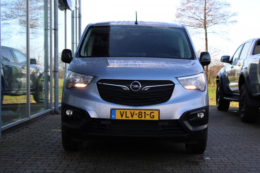 Opel Combo-e L2H1 Edition 50 kWh | Ideaal voor de Zero Emissie Zone !!! | Trekhaak