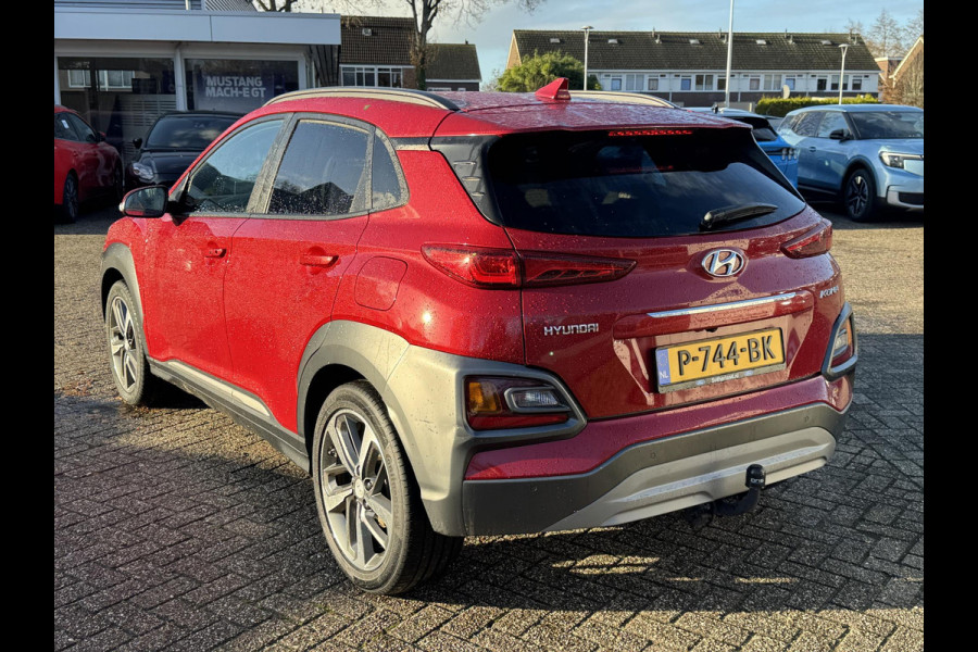 Hyundai Kona 1.0 T-GDI Premium 120pk Trekhaak | Dodehoeksensoren | Volledig Leder | Navigatie | Stoelverwarming | LED Koplampen | Achteruitrijcamera