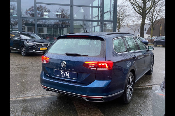 Volkswagen Passat Variant 1.4 TSI PHEV GTE Business VAN 27.900 VOOR 24.770 EINDEJAARSVOORDEEL 3.130 | CAMERA | COMFORSTOEL