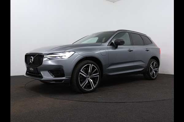 Volvo XC60 2.0 Recharge T8 AWD R-Design | Panorama | Harman/Kardon |