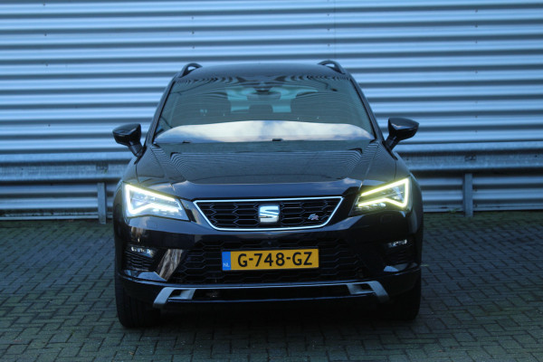 Seat Ateca 1.5 TSI 150pk FR Business Intense DSG7 NL-Auto NAP Clima Cruise Navi 360 Camera Leder Trekhaak 1600kg