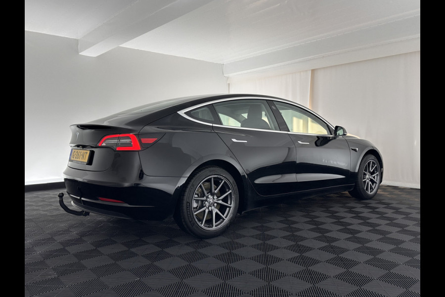 Tesla Model 3 Standard RWD Plus 60 kWh [ 3-Fase ] (INCL.BTW) Aut. *PANO | AUTO-PILOT | NAPPA-LEATHER | KEYLESS | FULL-LED | MEMORY-PACK | SURROUND-VIEW | DAB | APP-CONNECT | DIGI-COCKPIT | LANE-ASSIST | TOWBAR | COMFORT-SEATS | 18"ALU*