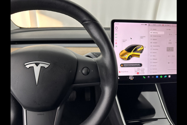 Tesla Model 3 Standard RWD Plus 60 kWh [ 3-Fase ] (INCL.BTW) Aut. *PANO | AUTO-PILOT | NAPPA-LEATHER | KEYLESS | FULL-LED | MEMORY-PACK | SURROUND-VIEW | DAB | APP-CONNECT | DIGI-COCKPIT | LANE-ASSIST | TOWBAR | COMFORT-SEATS | 18"ALU*