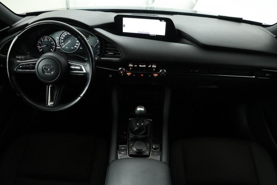 Mazda 3 2.0 SkyActiv-X M Hybrid Comfort | Stoel & stuurverwarming | Head-Up | Bose Audio | Adaptive cruise | Carplay | Full LED | Camera | Keyless | Navigatie