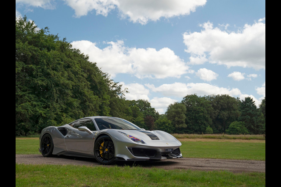 Ferrari 488 Pista | Lift | Cuoio Alcantara! | Full PPF | Veel carbon | Argento Nurburgring