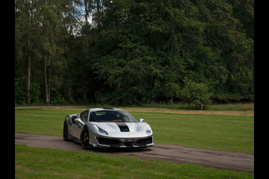 Ferrari 488 Pista | Lift | Cuoio Alcantara! | Full PPF | Veel carbon | Argento Nurburgring