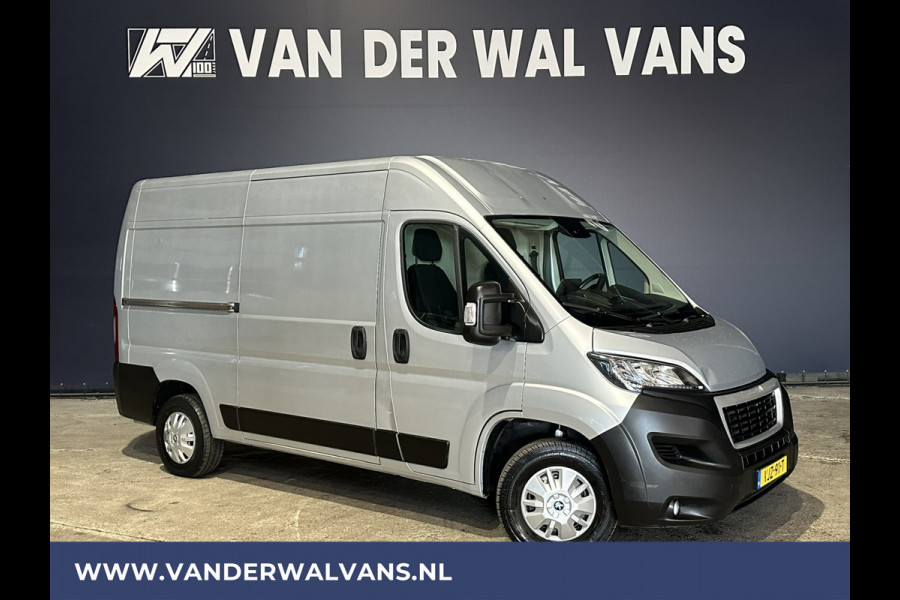 Peugeot Boxer 2.2 BlueHDi 140pk **BPM VRIJ voor de Ondernemer** L2H2 Euro6 Airco | Camera | 2500kg Trekhaak | Cruisecontrol parkeersensoren, LED, chauffeursstoel