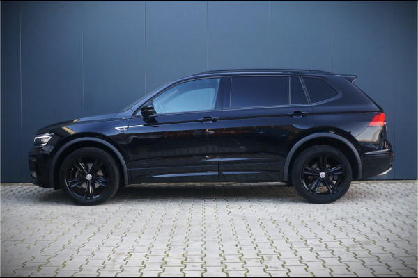 Volkswagen Tiguan Allspace 1.5 TSI Highline Business R | Black Style | R-Line | Virtual | Trekhaak | Camera | Stuur/Stoelverwarming | NAP | BTW | Keyless | Elek. Achterklep | Adaptive Cruise Control | Led | Automaat |