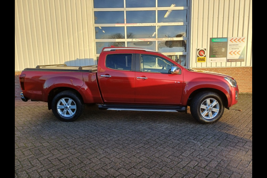 Isuzu D-max LSX Dubbele Cabine 5 persoons grijs kenteken Automaat 3500 Kg tr