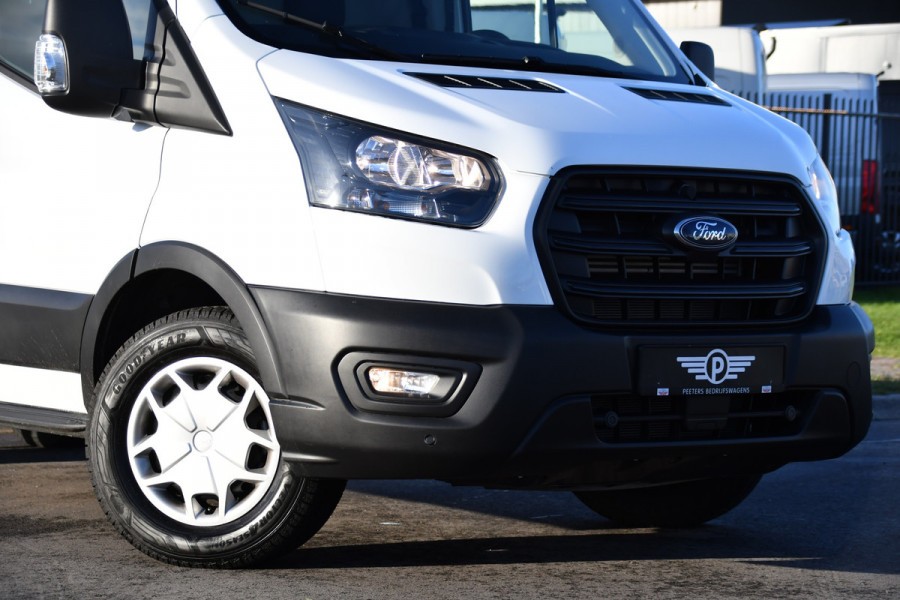 Ford Transit 350 2.0 TDCI L3H2 RWD 3500KG Trekhaak, Camera, Cruise, Sensoren, Automaat, 170PK, Stoelverwarming, UNIEK!