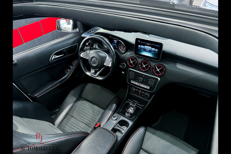 Mercedes-Benz A-Klasse AMG A45 4MATIC |Panorama|Sportuitlaat|Camera