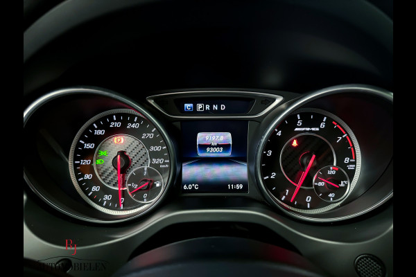 Mercedes-Benz A-Klasse AMG A45 4MATIC |Panorama|Sportuitlaat|Camera