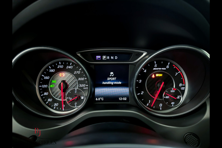 Mercedes-Benz A-Klasse AMG A45 4MATIC |Panorama|Sportuitlaat|Camera