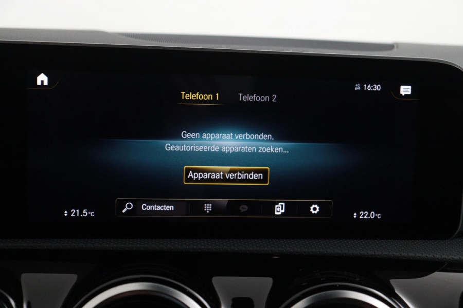 Mercedes-Benz CLA-Klasse 200 Business Solution AMG (NL-auto, Dealer onderH, Navi, Carplay, Camera, StoelV, Climate Con, Etc)