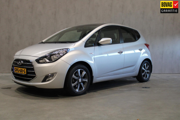 Hyundai ix20 1.6i Premium Camera/navi/cruise controle/panoramdak 12 maanden bovag