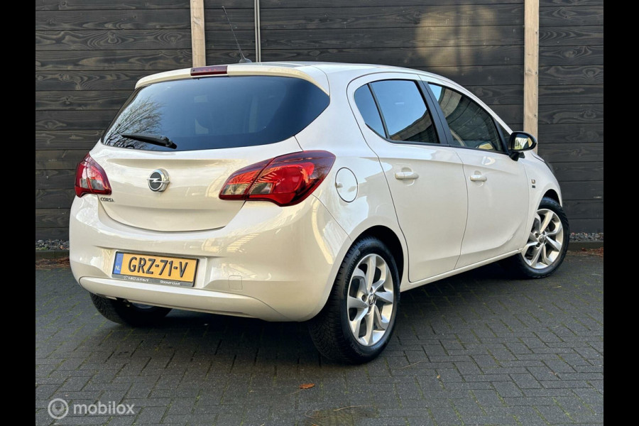 Opel Corsa 1.2i 69 PK 120 jaar edition 39.618 KM / Airco / LM velgen / 1e eigenaar