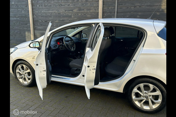 Opel Corsa 1.2i 69 PK 120 jaar edition 39.618 KM / Airco / LM velgen / 1e eigenaar