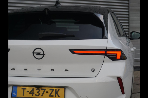 Opel Astra Electric 54 kWh GS Panoramadak | Alcantara