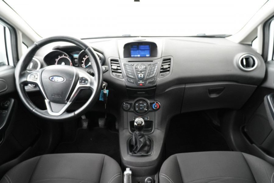 Ford Fiesta BWJ 2017 / 81 PK 1.0 Style Ultimate | AIRCO | CRUISE | NAVI | PDC | LMV |