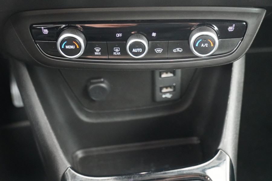 Opel Crossland X BWJ 2019 | 1.5 CDTI 120 PK Online Ed automaat | NWE APK | Clima | Trekhaak | Navi | Stoelverw | Camera a | Sportstoelen | Carplay