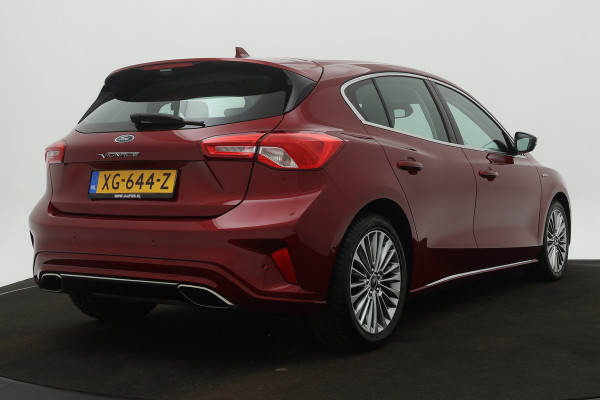 Ford Focus BWJ 2019 / 1.0 EcoB 126PK Vignale / Leer / Clima / Full LED / Ad. Cruise / Navi / Stoelverw / Voorruit verw / Stuurwiel verw /