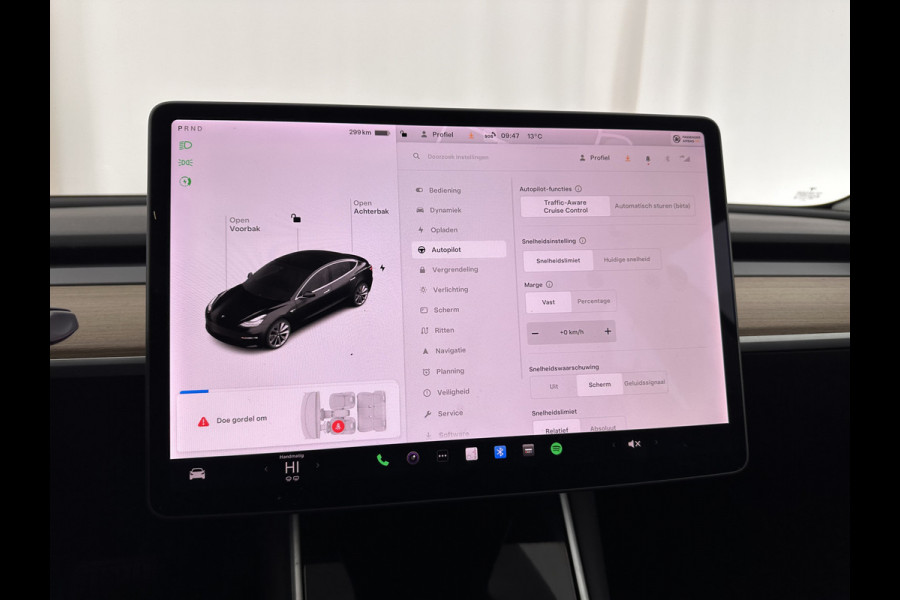 Tesla Model 3 Standard RWD Plus 60 kWh [ 3-Fase ] (INCL.BTW) Aut. *PANO | AUTO-PILOT | NAPPA-LEATHER | KEYLESS | FULL-LED | MEMORY-PACK | SURROUND-VIEW | DAB | APP-CONNECT | DIGI-COCKPIT | LANE-ASSIST | TOWBAR | COMFORT-SEATS | 19"ALU*