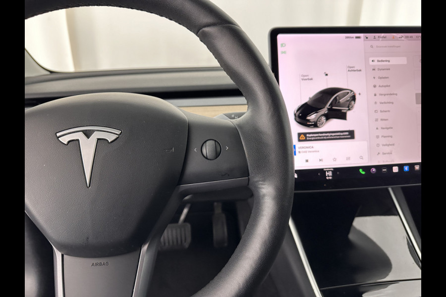 Tesla Model 3 Standard RWD Plus 60 kWh [ 3-Fase ] (INCL.BTW) Aut. *PANO | AUTO-PILOT | NAPPA-LEATHER | KEYLESS | FULL-LED | MEMORY-PACK | SURROUND-VIEW | DAB | APP-CONNECT | DIGI-COCKPIT | LANE-ASSIST | TOWBAR | COMFORT-SEATS | 19"ALU*