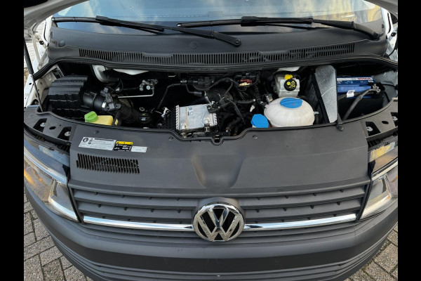 Volkswagen Transporter Kombi T6 2.0 TDI L2H3 Cruise control Airco Verwarmbare buitenspiegels