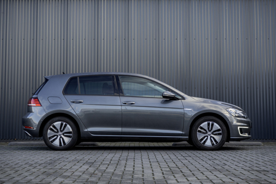 Volkswagen e-Golf 136 PK | Adaptive Cruise | Climate | Carplay | LED