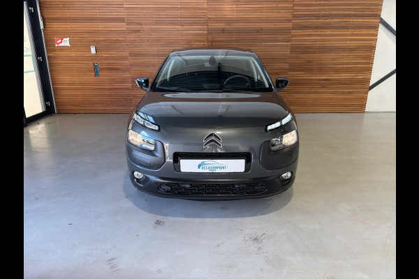 Citroën C4 Cactus 1.2 PureTech Shine | Panorama | Parkeerassistent Pakket | PDC | Camera | Winter Pakket | 17 Inch