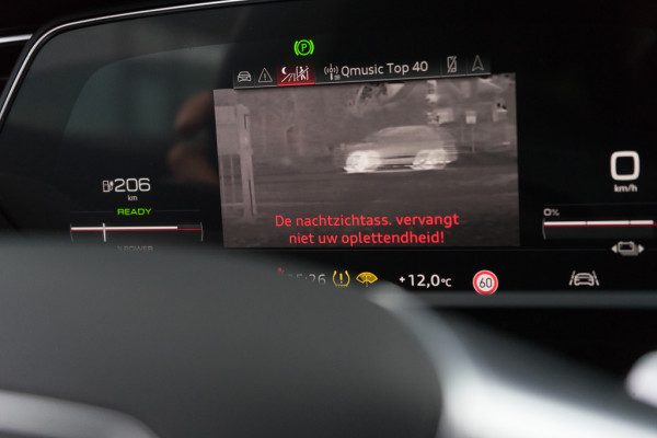 Audi e-tron Sportback S Quattro / Luchtvering/ Virtual Cockpit Plus/ Panoramadak/ Trekhaak/ 23 Inch Lichtmetalen velgen/ 370kW (504PK)