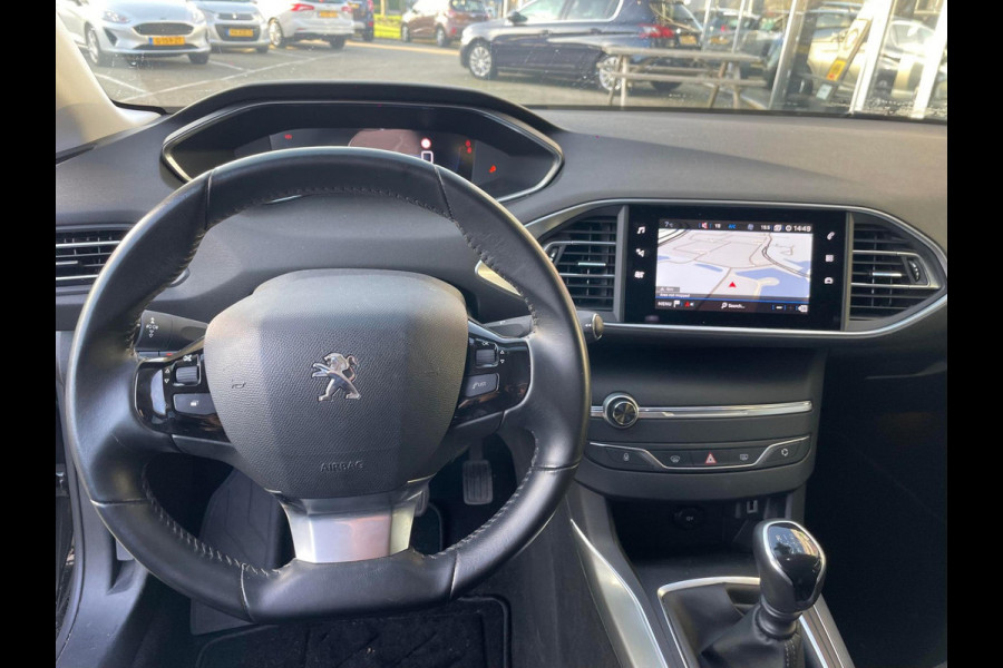 Peugeot 308 SW 1.2 PureTech Blue Lease Allure / 360 camera / navigatie