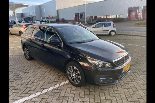 Peugeot 308 SW 1.2 PureTech Blue Lease Allure / 360 camera / navigatie