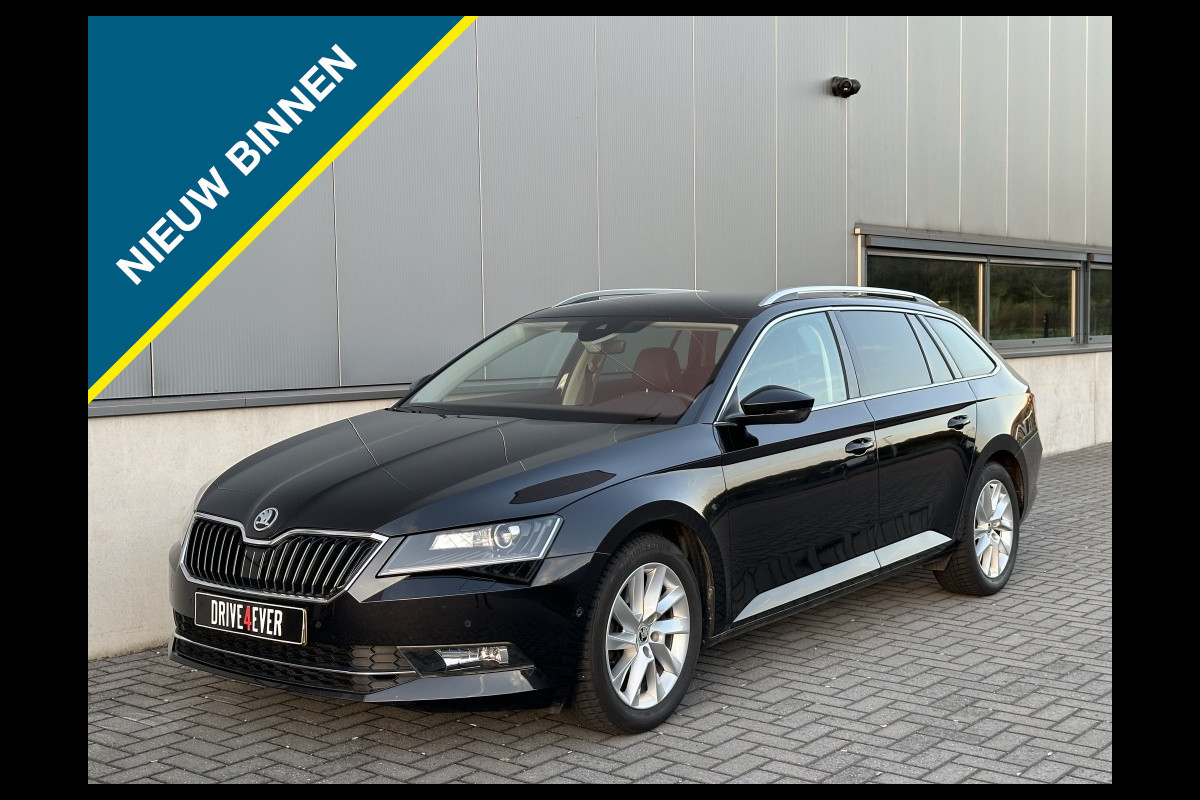 Škoda Superb Combi 1.6 TDI Style DSG 2016 NAVI CAMERA PDC ELEK PAKKET ECC CR CONTRO